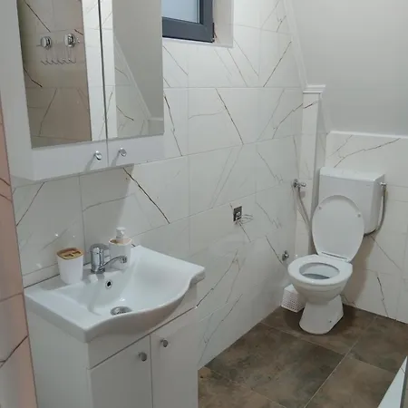 Brvnara Tarski Proplanak Kaludjerske Bare